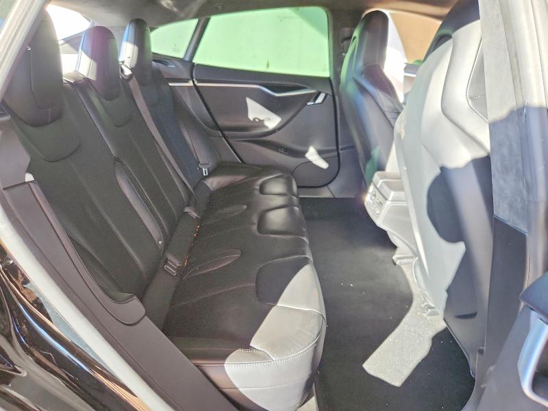 2015 Tesla Model S მანქანა იყიდება აუქციონზე, vin: 5YJSA1H25FF086482, აუქციონის ნომერი: 45603256
