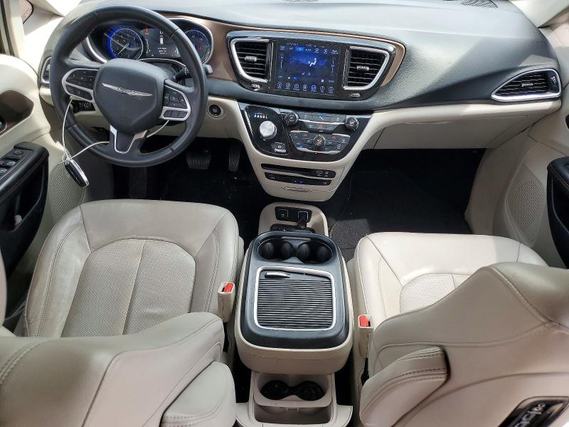 47097676 :رقم المزاد ، 2C4RC1EG3HR839698 vin ، 2017 Chrysler Pacifica مزاد بيع