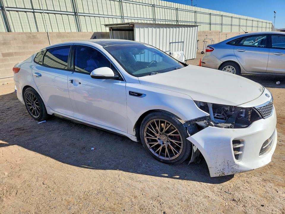2016 Kia Optima მანქანა იყიდება აუქციონზე, vin: 5XXGW4L25GG024871, აუქციონის ნომერი: 47817586