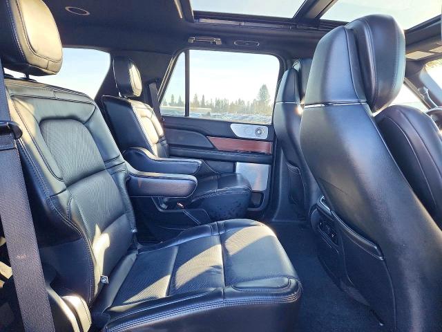 97836615 :رقم المزاد ، 5LMJJ2LT1MEL15216 vin ، 2021 Lincoln Navigator مزاد بيع