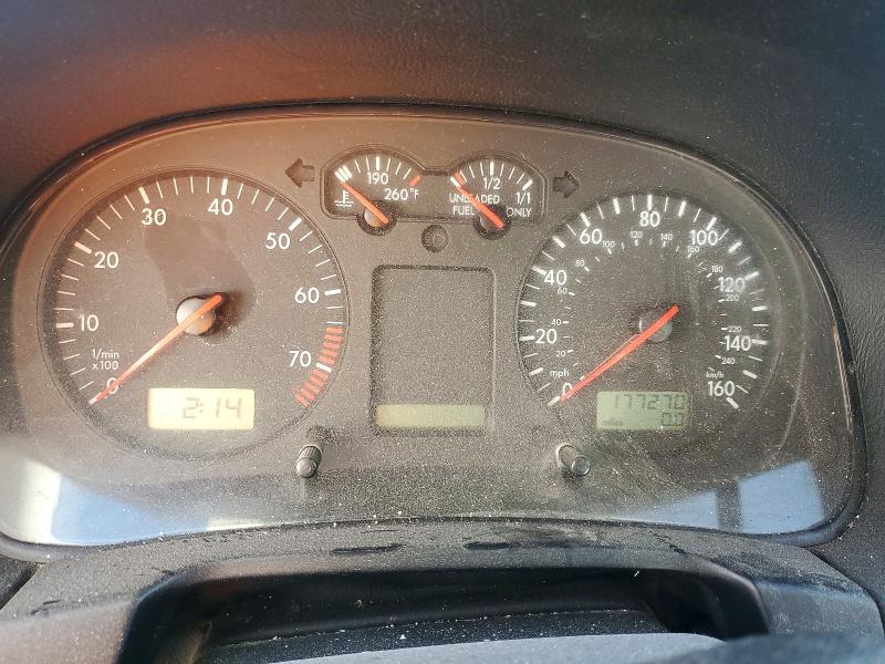 2001 Volkswagen Golf მანქანა იყიდება აუქციონზე, vin: 9BWGS21J714012349, აუქციონის ნომერი: 41869806