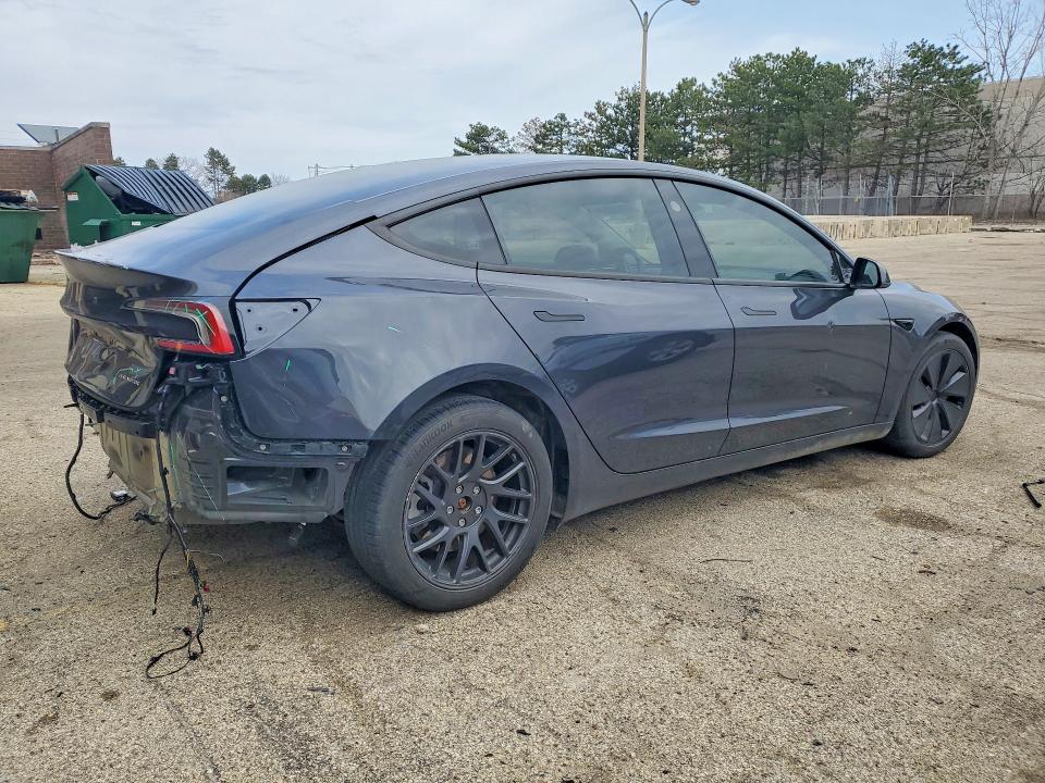 75378455 :رقم المزاد ، 5YJ3E1EB8RF754390 vin ، 2024 Tesla Model 3 مزاد بيع