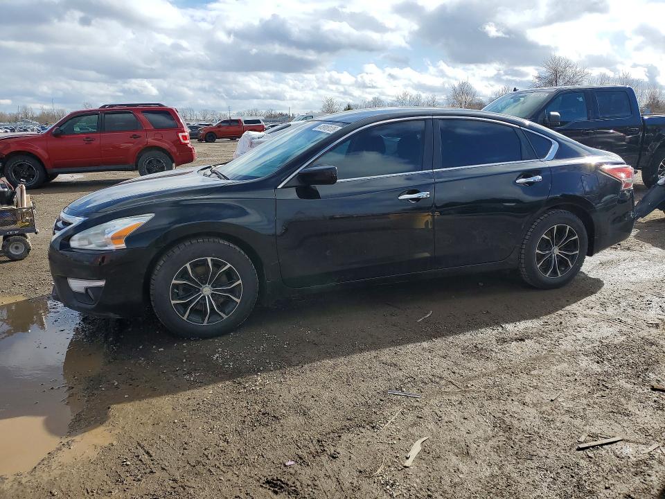 Auction sale of the 2015 Nissan Altima 2.5 S 4dr, vin: 1N4AL3AP2FN875459, lot number: 41918126
