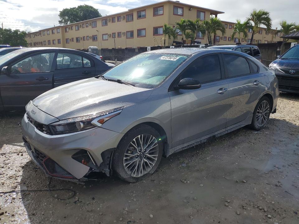 47376616 :رقم المزاد ، 3KPF54AD3RE772131 vin ، 2024 Kia Forte مزاد بيع