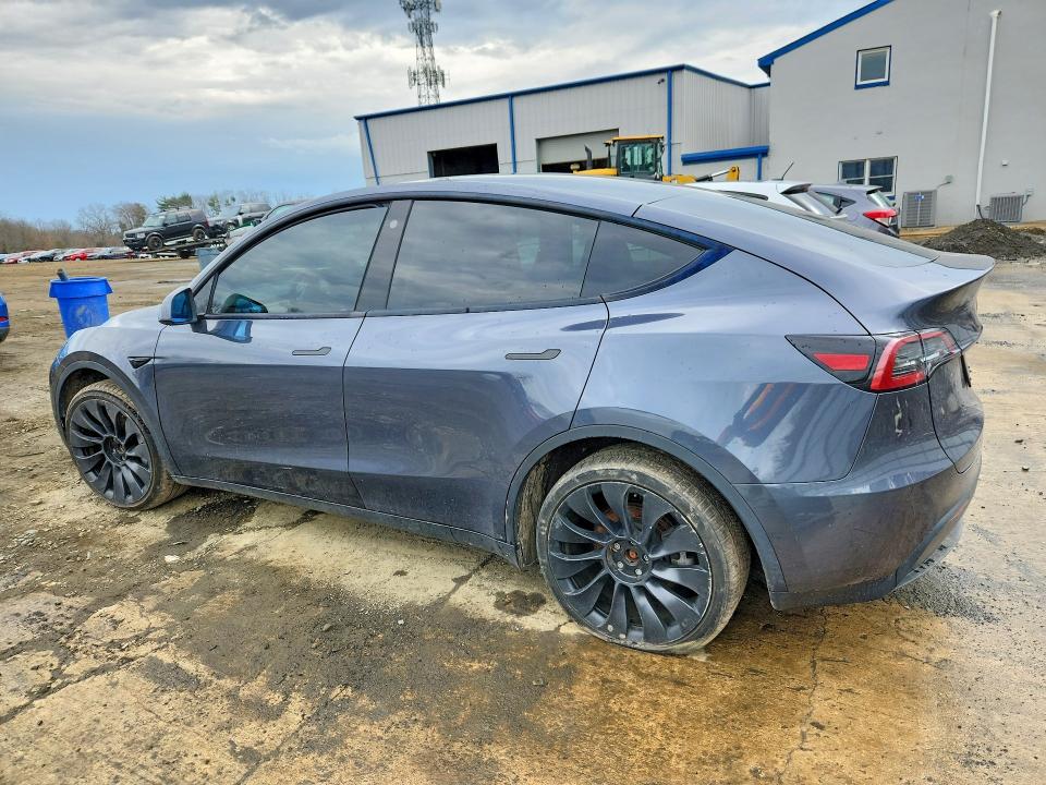79917435 :رقم المزاد ، 7SAYGAEE8PF616469 vin ، 2023 Tesla Model Y مزاد بيع