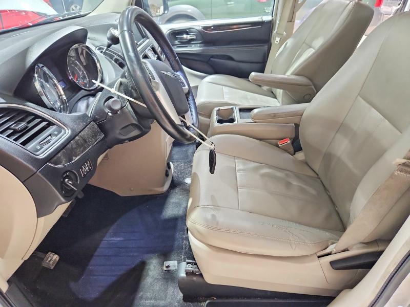 2016 Chrysler Town & Country მანქანა იყიდება აუქციონზე, vin: 2C4RC1AG1GR104514, აუქციონის ნომერი: 45586186