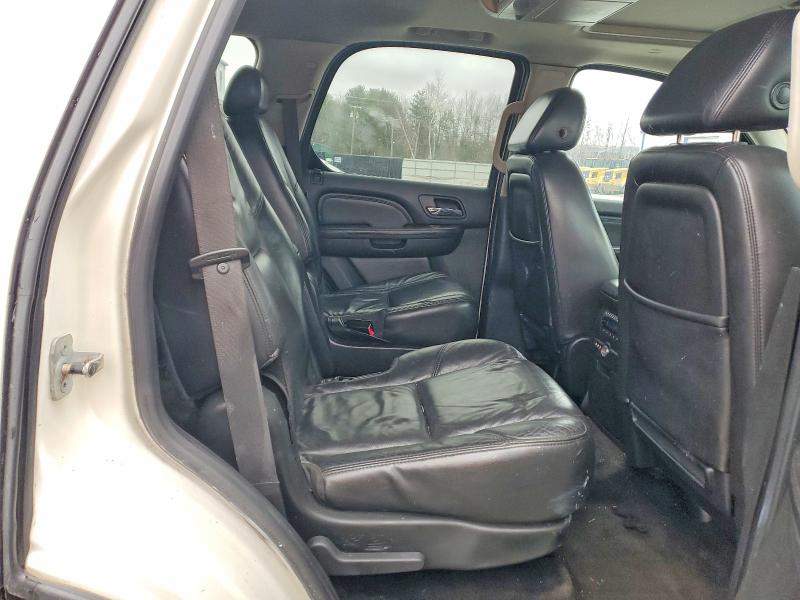 2008 Cadillac Escalade მანქანა იყიდება აუქციონზე, vin: 1GYFK63898R205598, აუქციონის ნომერი: 47249486
