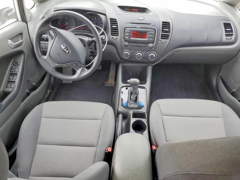 45676846 :رقم المزاد ، 3KPFK4A71JE202412 vin ، 2018 Kia Forte مزاد بيع