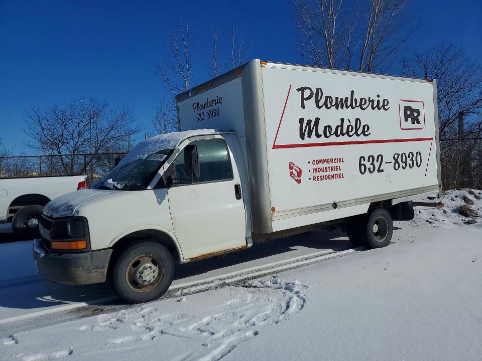 47093496 :رقم المزاد ، 1GBJG31U831133692 vin ، 2003 Chev Express G3500 مزاد بيع