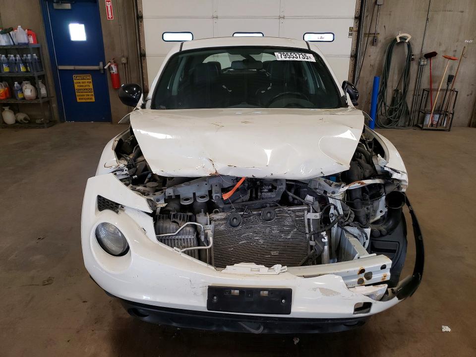 2013 Nissan Juke მანქანა იყიდება აუქციონზე, vin: JN8AF5MV6DT215011, აუქციონის ნომერი: 79553735