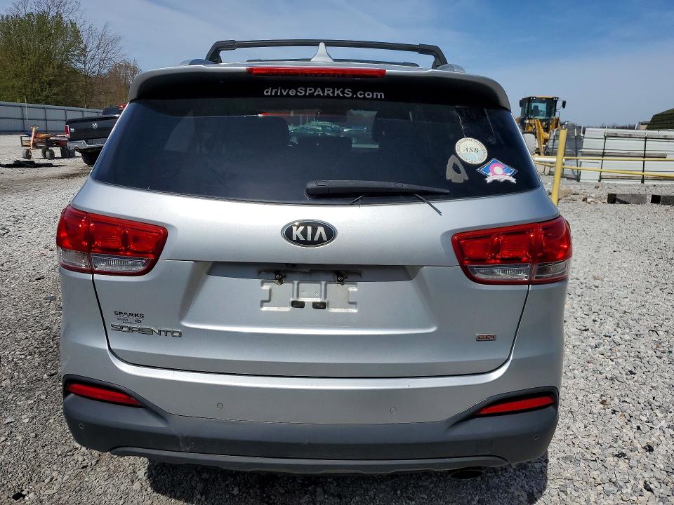 2016 Kia Sorento მანქანა იყიდება აუქციონზე, vin: 5XYPG4A38GG051700, აუქციონის ნომერი: 46687656
