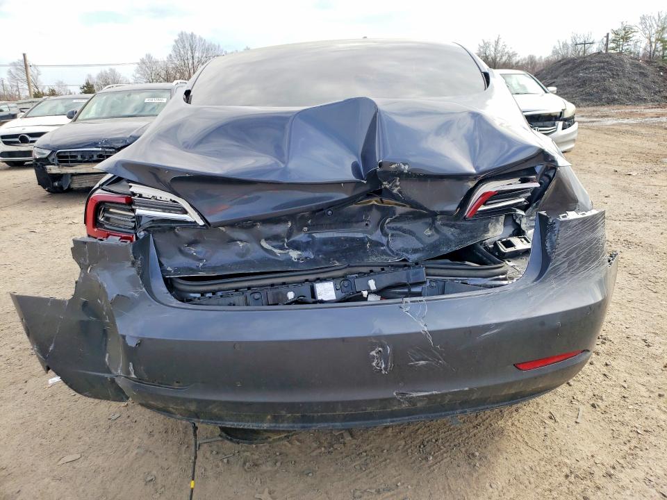 Продажа на аукционе авто 2021 Tesla Model 3, vin: 5YJ3E1EA8MF045412, номер лота: 45494706