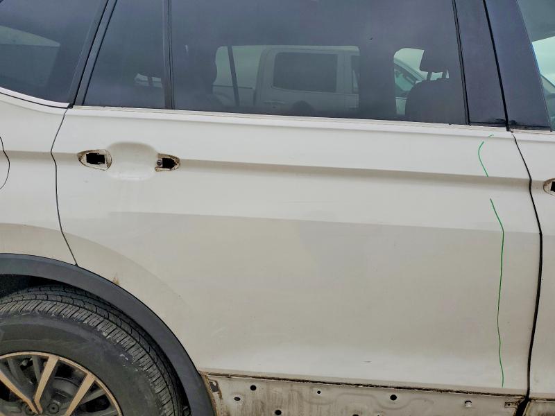 79519145 :رقم المزاد ، 3VV3B7AX3JM020819 vin ، 2018 Volkswagen Tiguan مزاد بيع
