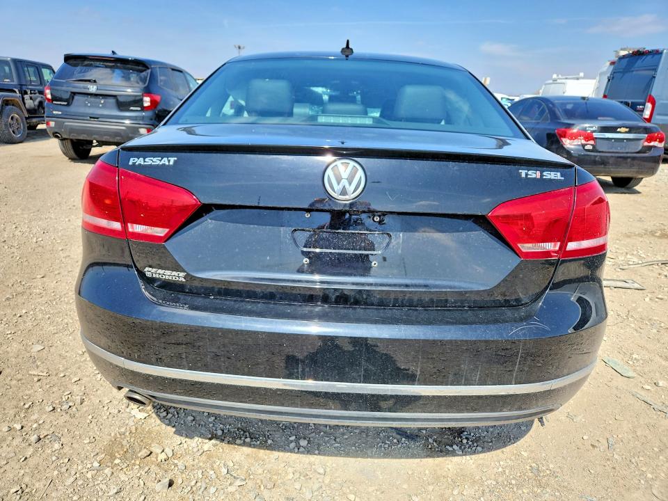 46898426 :رقم المزاد ، 1VWCS7A33EC007536 vin ، 2014 Volkswagen Passat مزاد بيع
