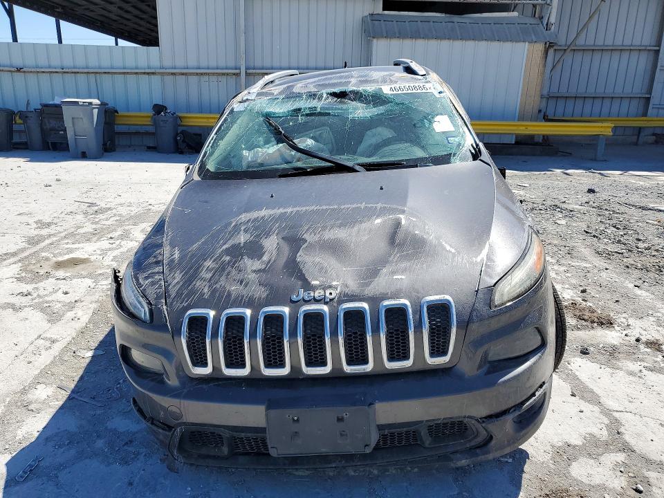 46650886 :رقم المزاد ، 1C4PJLCB2HW535155 vin ، 2017 Jeep Cherokee مزاد بيع