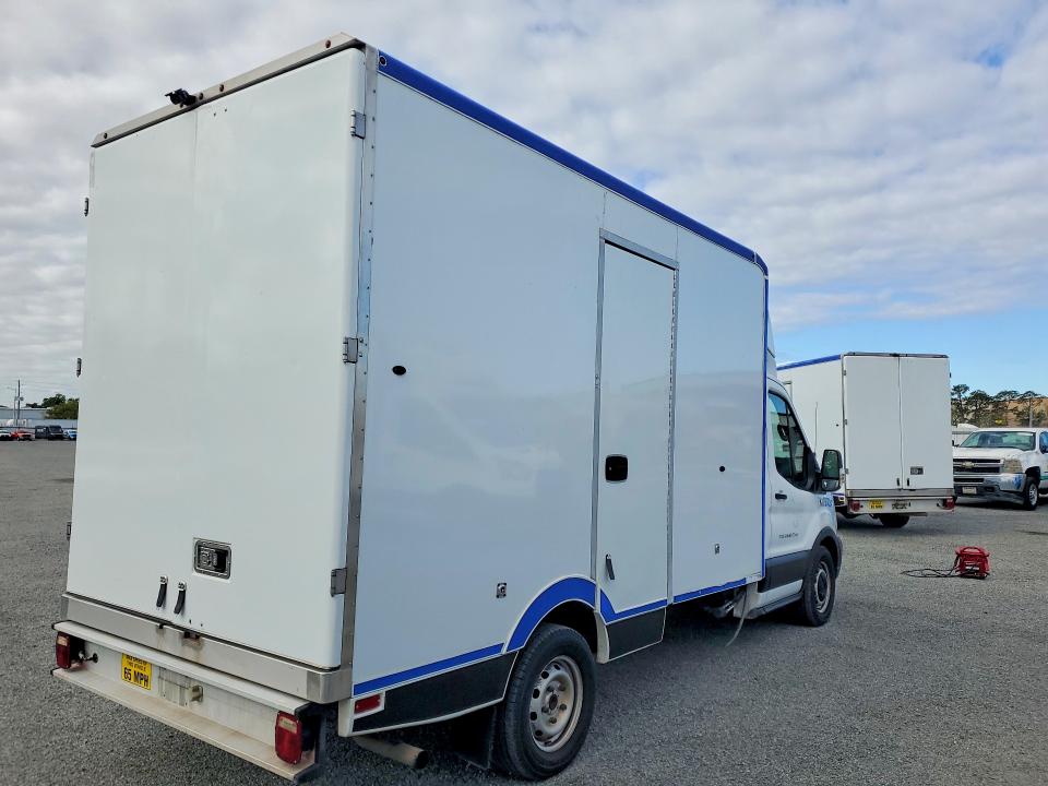 2020 Ford Transit მანქანა იყიდება აუქციონზე, vin: 1FDBW5Z84LKA83384, აუქციონის ნომერი: 79965205