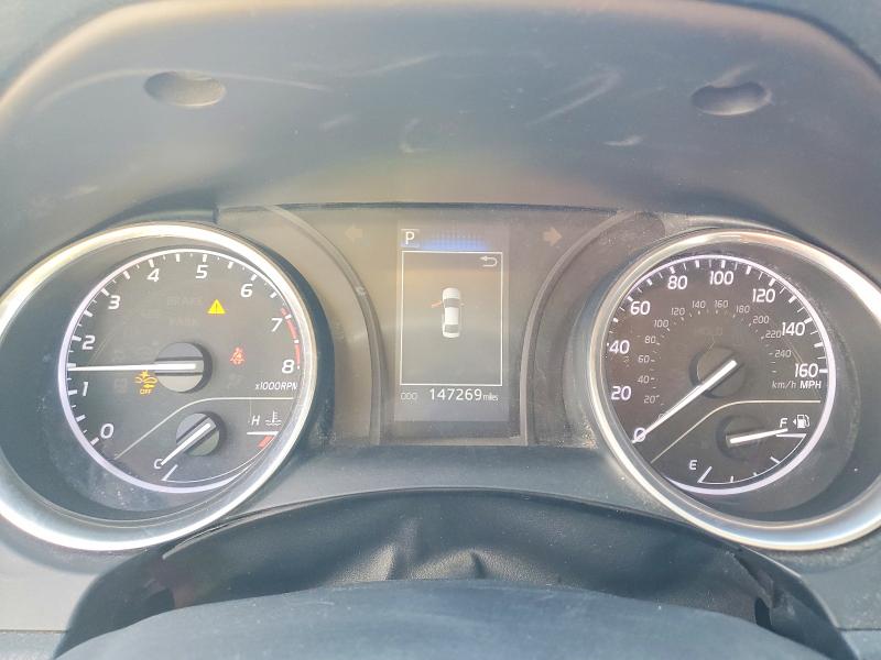 46846026 :رقم المزاد ، 4T1B11HK8JU516033 vin ، 2018 Toyota Camry مزاد بيع
