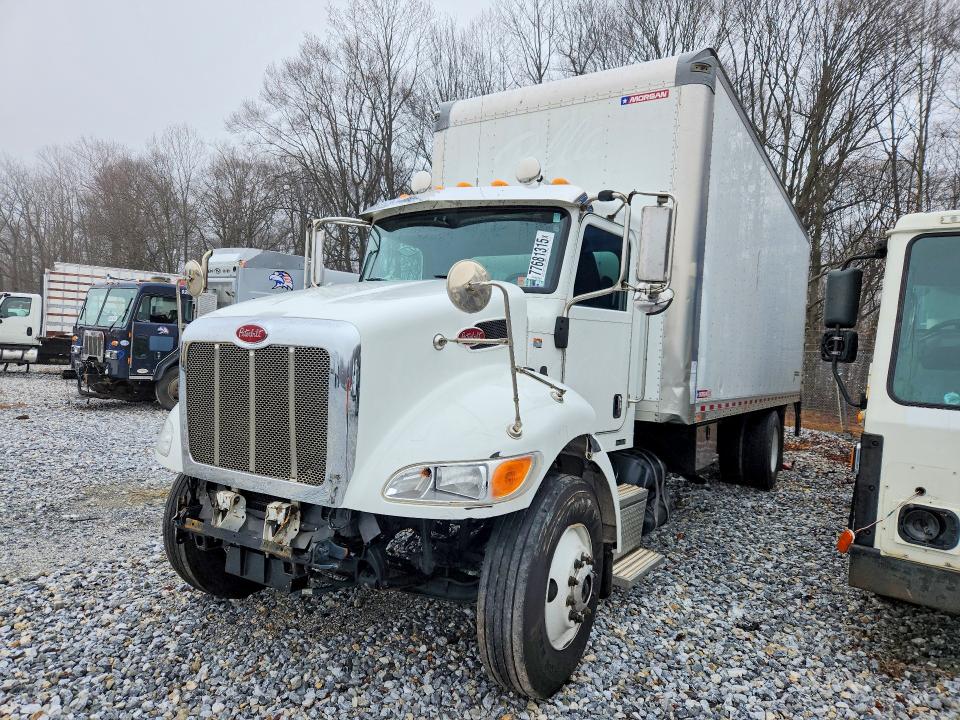 Продажа на аукционе авто 2022 Peterbilt 337, vin: 2NP2HM6X7NM774178, номер лота: 77681315