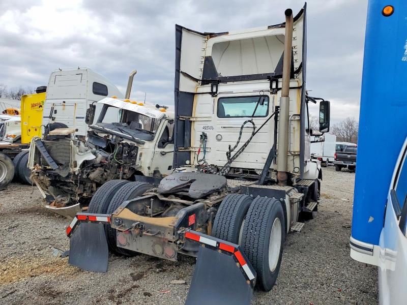46207476 :رقم المزاد ، 4V4N39TG0JN892592 vin ، 2018 Volvo Vn مزاد بيع