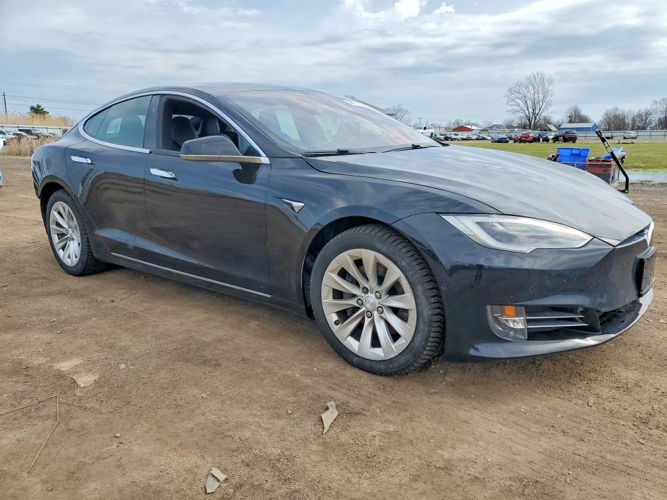 Aukcja sprzedaży 2018 Tesla Model S, vin: 5YJSA1E22JF288029, numer aukcji: 48111686