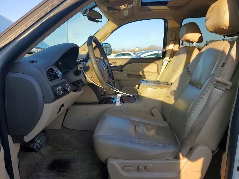 Продажа на аукционе авто 2013 Chevrolet Avalanche, vin: 3GNTKGE72DG152084, номер лота: 41993086