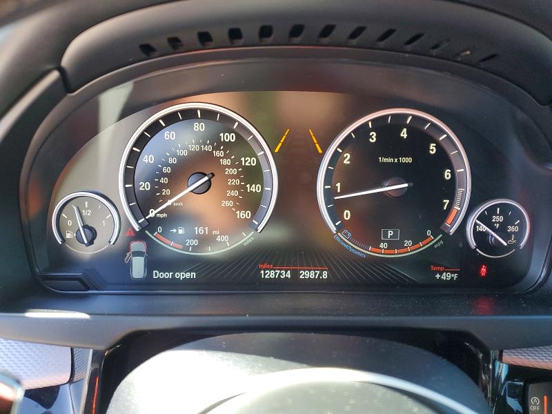 45863736 :رقم المزاد ، 5UXKR2C53H0U20637 vin ، 2017 Bmw X5 مزاد بيع