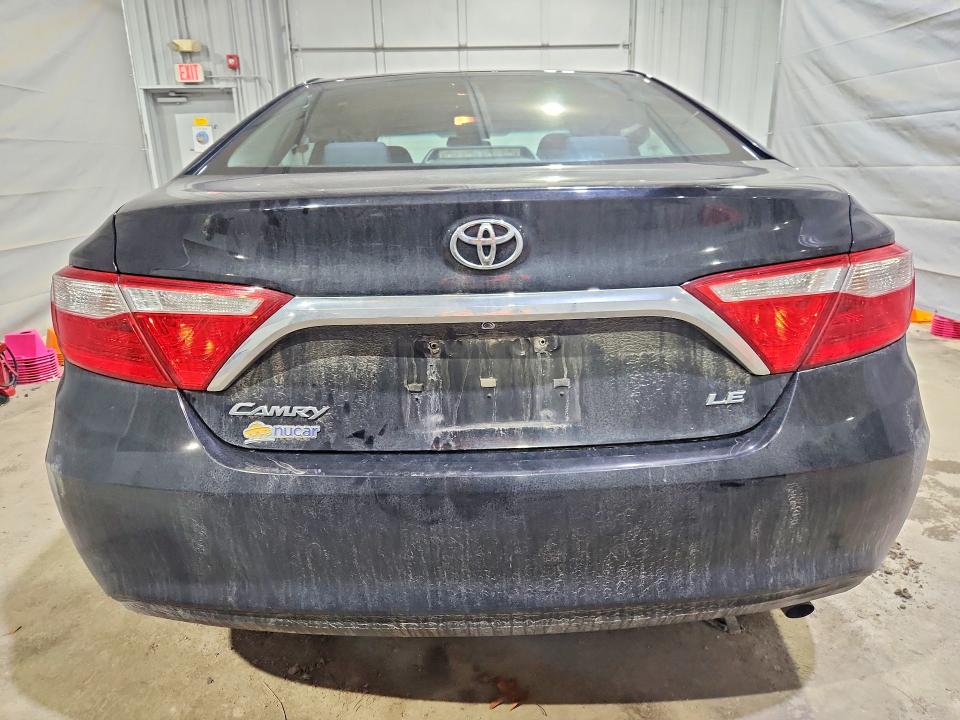 46591496 :رقم المزاد ، 4T1BF1FK9HU684732 vin ، 2017 Toyota Camry مزاد بيع