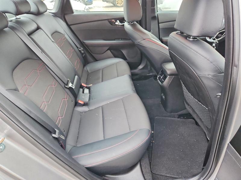 79527155 :رقم المزاد ، 3KPF44AC7PE620411 vin ، 2023 Kia Forte مزاد بيع