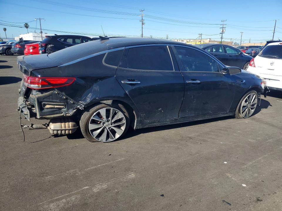 2016 Kia Optima მანქანა იყიდება აუქციონზე, vin: 5XXGW4L26GG051738, აუქციონის ნომერი: 78849195