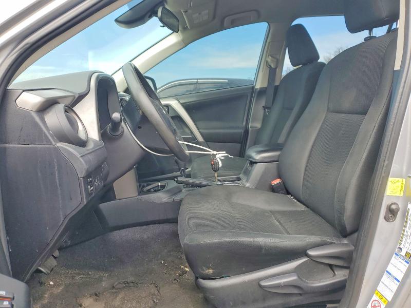 46122526 :رقم المزاد ، 2T3BFREV0JW729984 vin ، 2018 Toyota Rav4 مزاد بيع