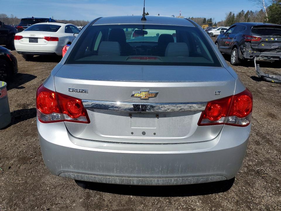 47132886 :رقم المزاد ، 1G1PC5SB5E7353584 vin ، 2014 Chevrolet Cruze مزاد بيع