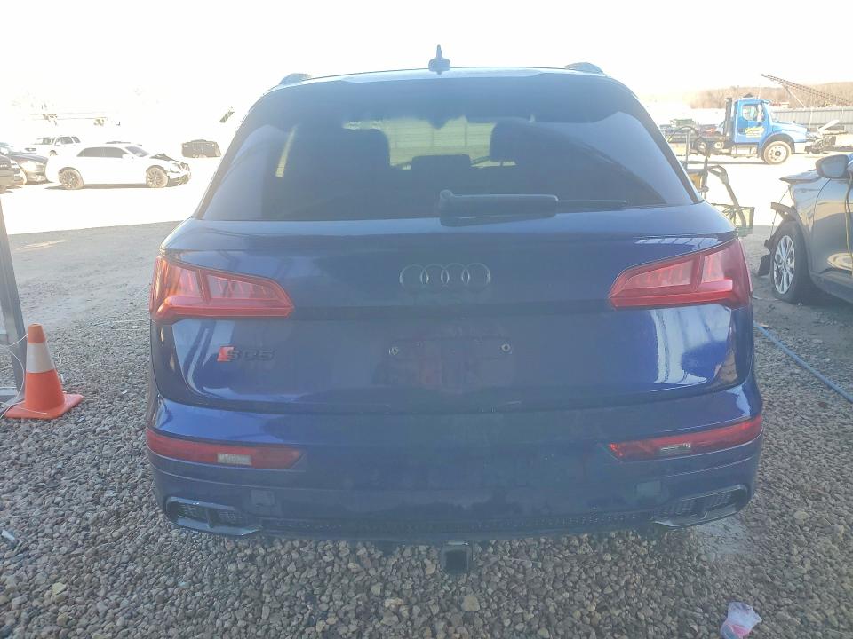 79203365 :رقم المزاد ، WA1C4AFY2J2220728 vin ، 2018 Audi Sq5 مزاد بيع