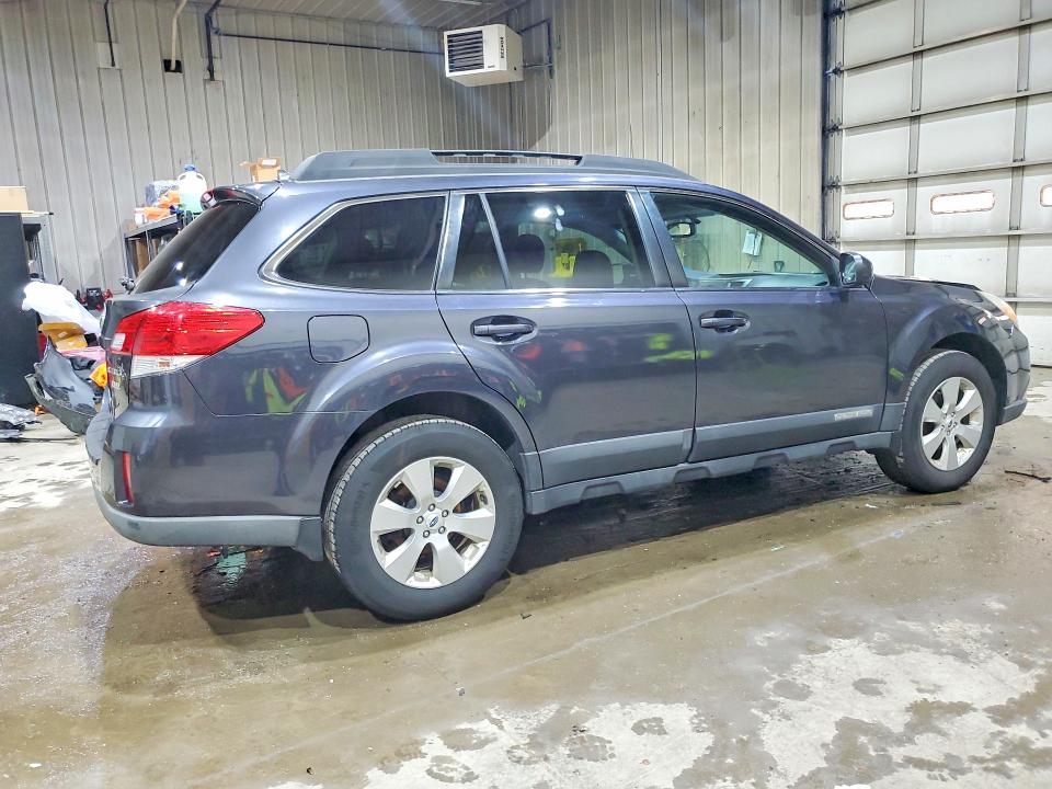 2011 Subaru Outback მანქანა იყიდება აუქციონზე, vin: 4S4BRBKC6B3437130, აუქციონის ნომერი: 46824426