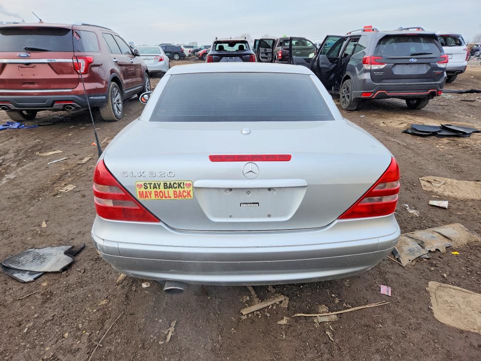 Продажа на аукционе авто 2001 Mercedes-benz Slk, vin: WDBKK65F91F221323, номер лота: 46832376