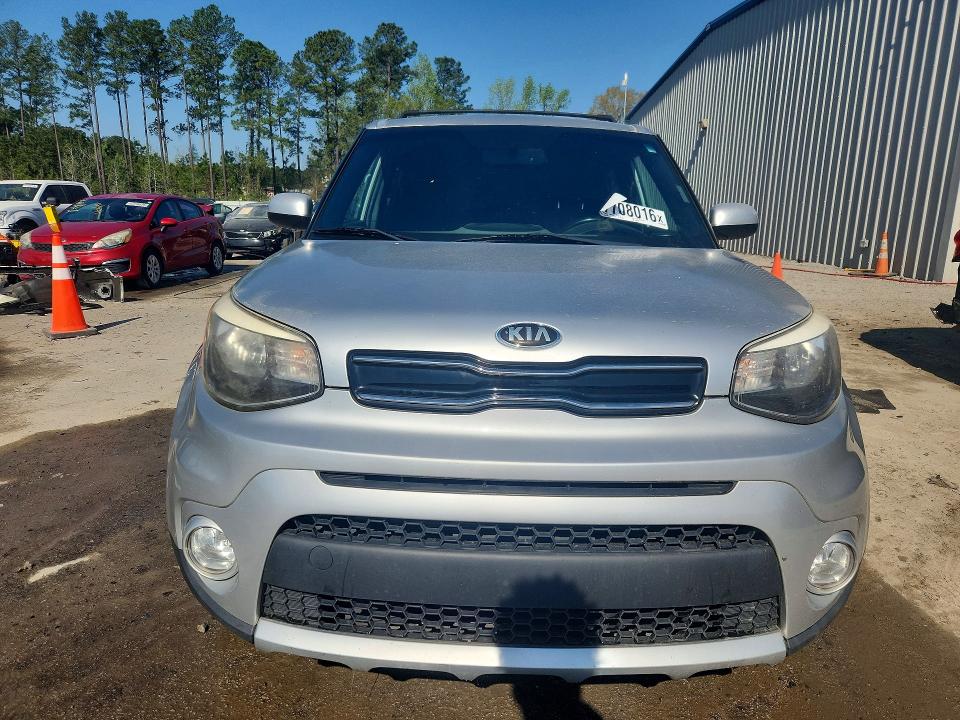 Продаж на аукціоні авто 2018 Kia Soul, vin: KNDJP3A57J7590850, номер лоту: 47708016