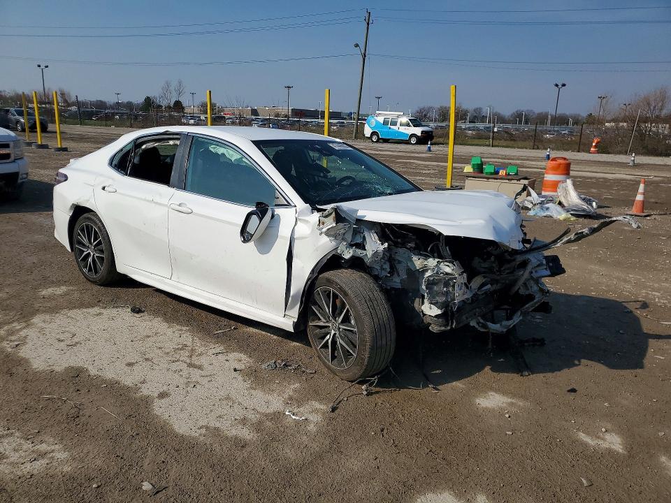 Auction sale of the 2024 Toyota Camry, vin: 4T1T11AK3RU893377, lot number: 47446006