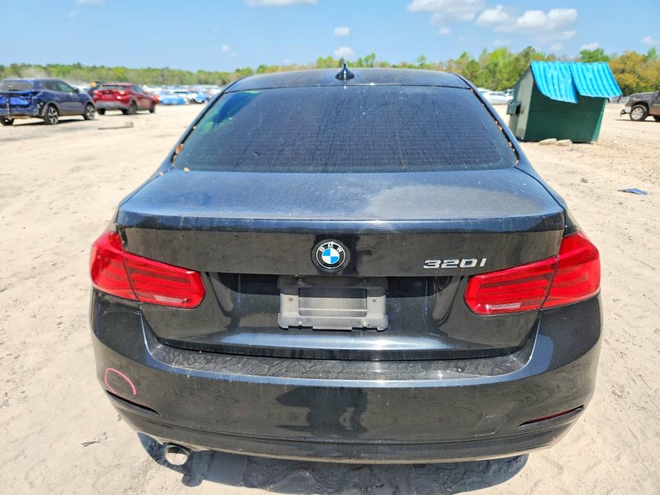 45649976 :رقم المزاد ، WBA8E1G53GNT36165 vin ، 2016 Bmw 320 مزاد بيع