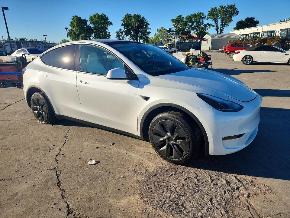 Aukcja sprzedaży 2024 Tesla Model Y, vin: 7SAYGDEE0RF127150, numer aukcji: 47407306