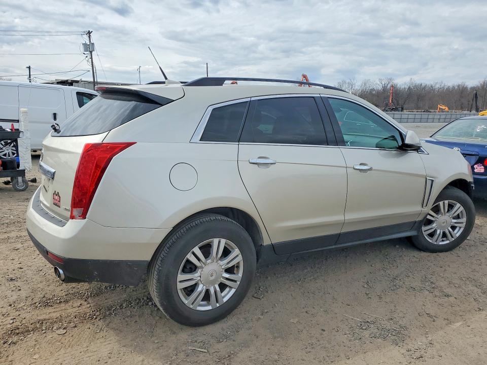 46853336 :رقم المزاد ، 3GYFNAE34ES686283 vin ، 2014 Cadillac Srx مزاد بيع
