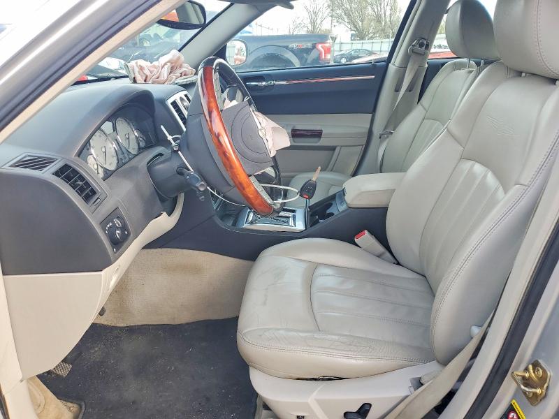 Продажа на аукционе авто 2006 Chrysler 300c, vin: 2C3LA63H76H116027, номер лота: 48133726