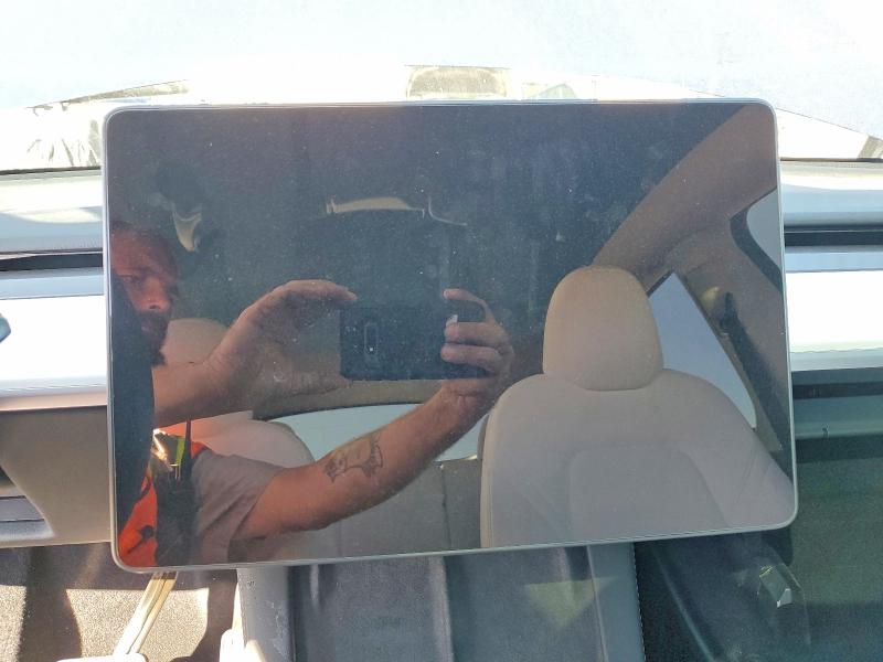 47203616 :رقم المزاد ، 7SAYGDEE6RF005151 vin ، 2024 Tesla Model Y مزاد بيع
