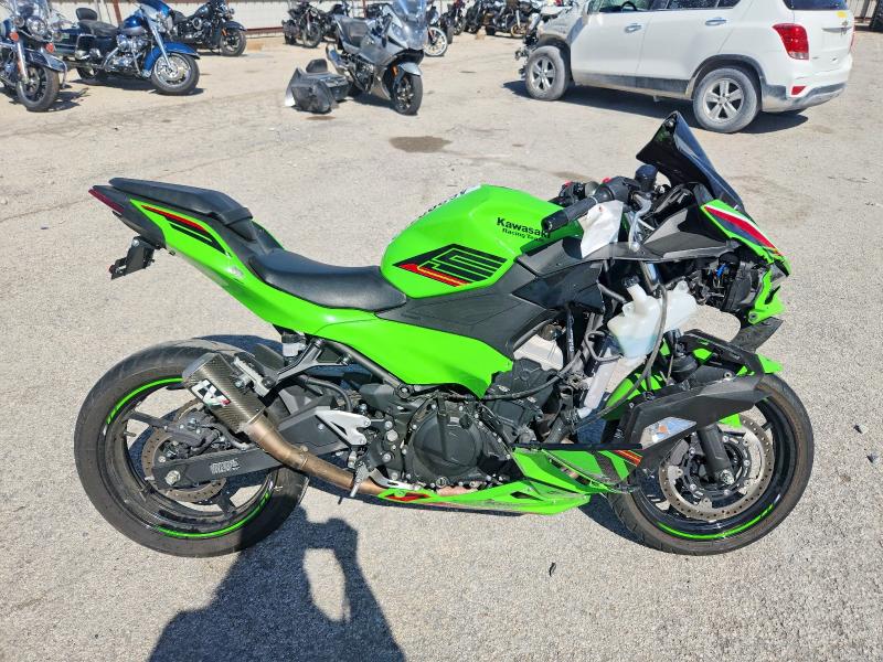 Продажа на аукционе авто 2024 Kawasaki Ex500, vin: ML5EXGH18RDA25321, номер лота: 46299126