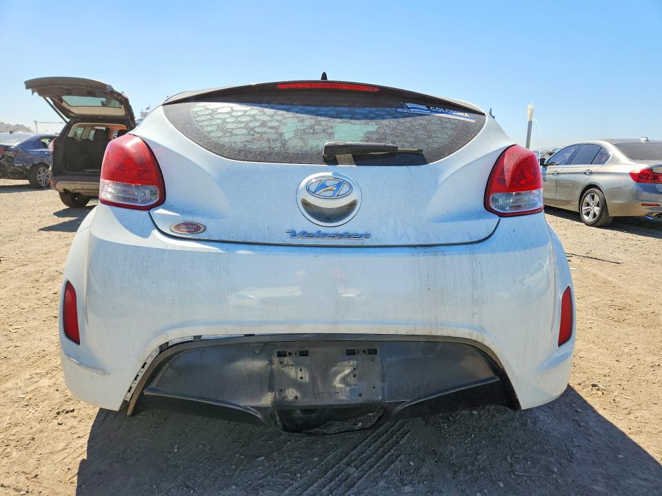 2013 Hyundai Veloster მანქანა იყიდება აუქციონზე, vin: KMHTC6AD0DU167395, აუქციონის ნომერი: 46770746