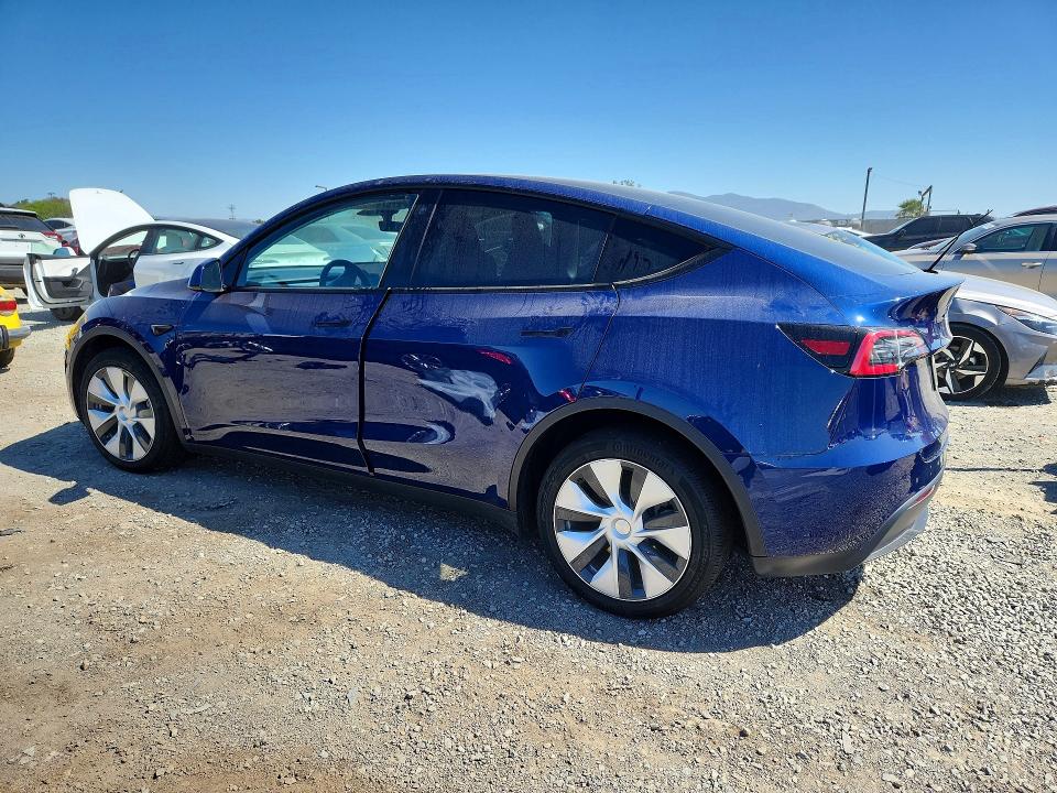 41989286 :رقم المزاد ، 7SAYGDEE3NF442194 vin ، 2022 Tesla Model Y مزاد بيع