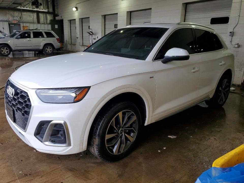 Продаж на аукціоні авто 2023 Audi Q5, vin: WA1EAAFY5P2055817, номер лоту: 41696656