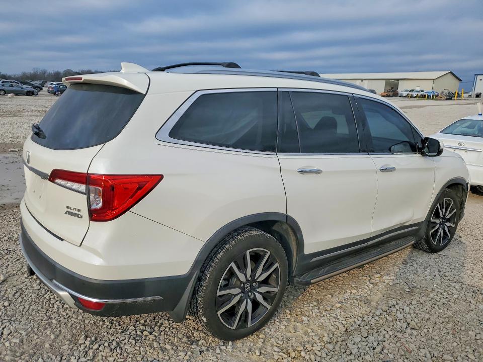Продаж на аукціоні авто 2019 Honda Pilot, vin: 5FNYF6H00KB003736, номер лоту: 79193335