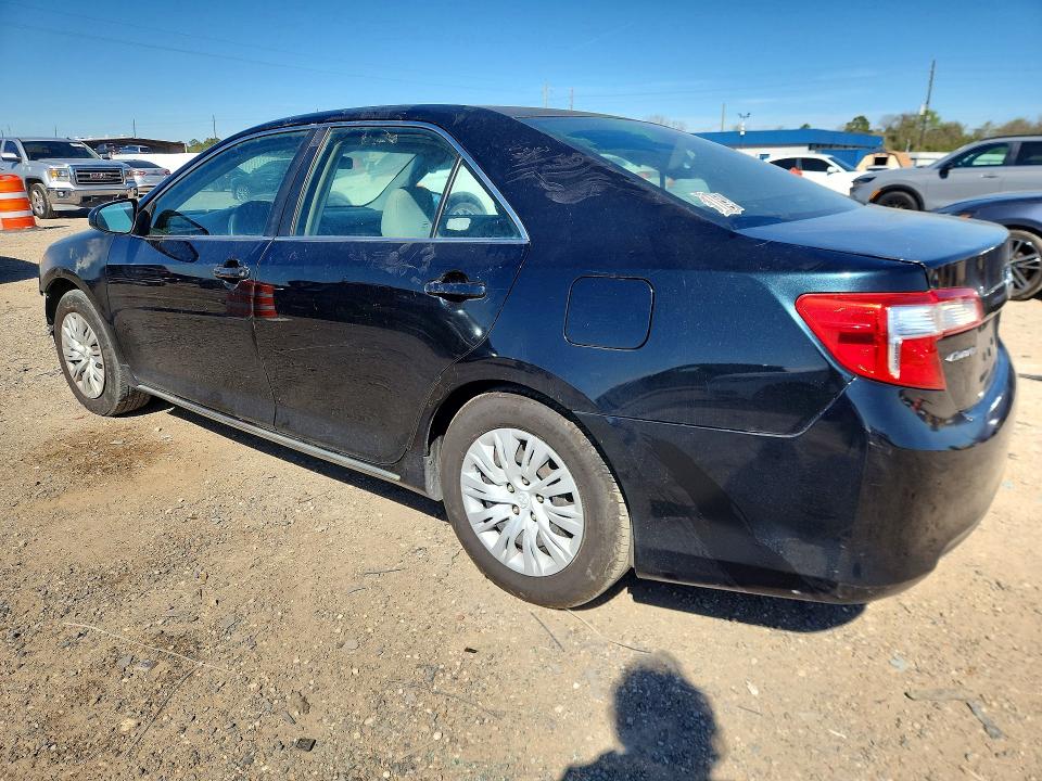 46275656 :رقم المزاد ، 4T4BF1FK9CR177425 vin ، 2012 Toyota Camry مزاد بيع