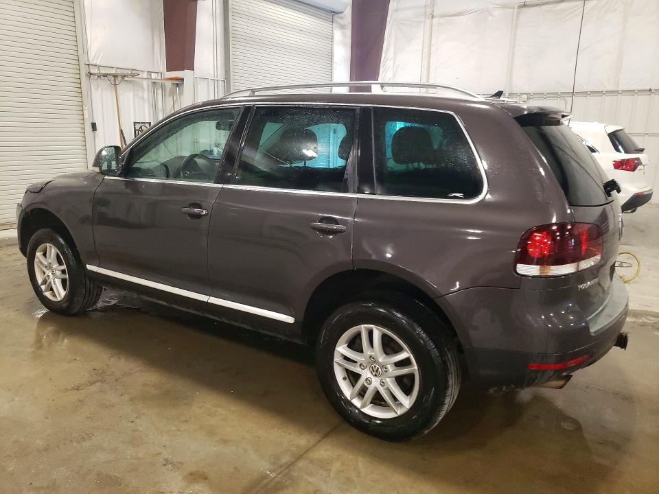 2010 Volkswagen Touareg მანქანა იყიდება აუქციონზე, vin: WVGBF7A91AD002584, აუქციონის ნომერი: 46550796