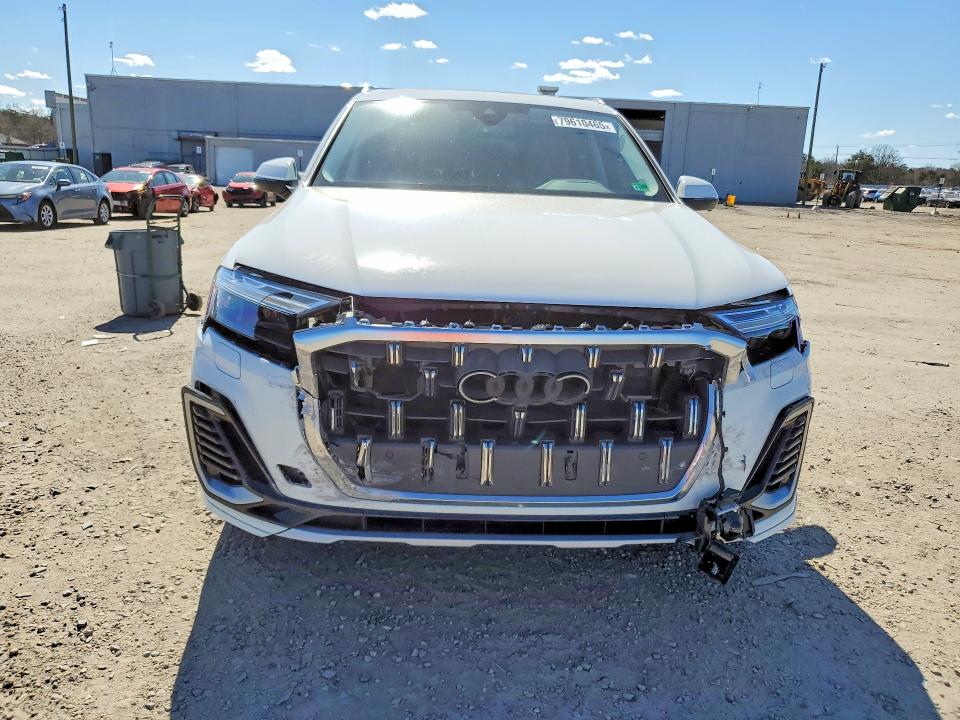 79610465 :رقم المزاد ، WA1LCBF73SD012914 vin ، 2025 Audi Q7 مزاد بيع