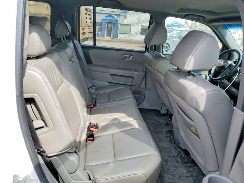 47698476 :رقم المزاد ، 5FNYF4H58BB505670 vin ، 2011 Honda Pilot مزاد بيع